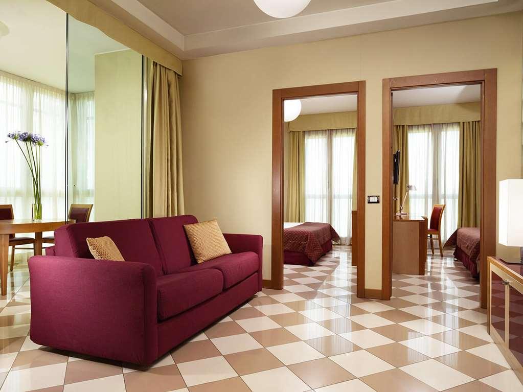 Una Hotels The One Milano Hotel & Residence Сан-Донато-Миланезе Номер фото