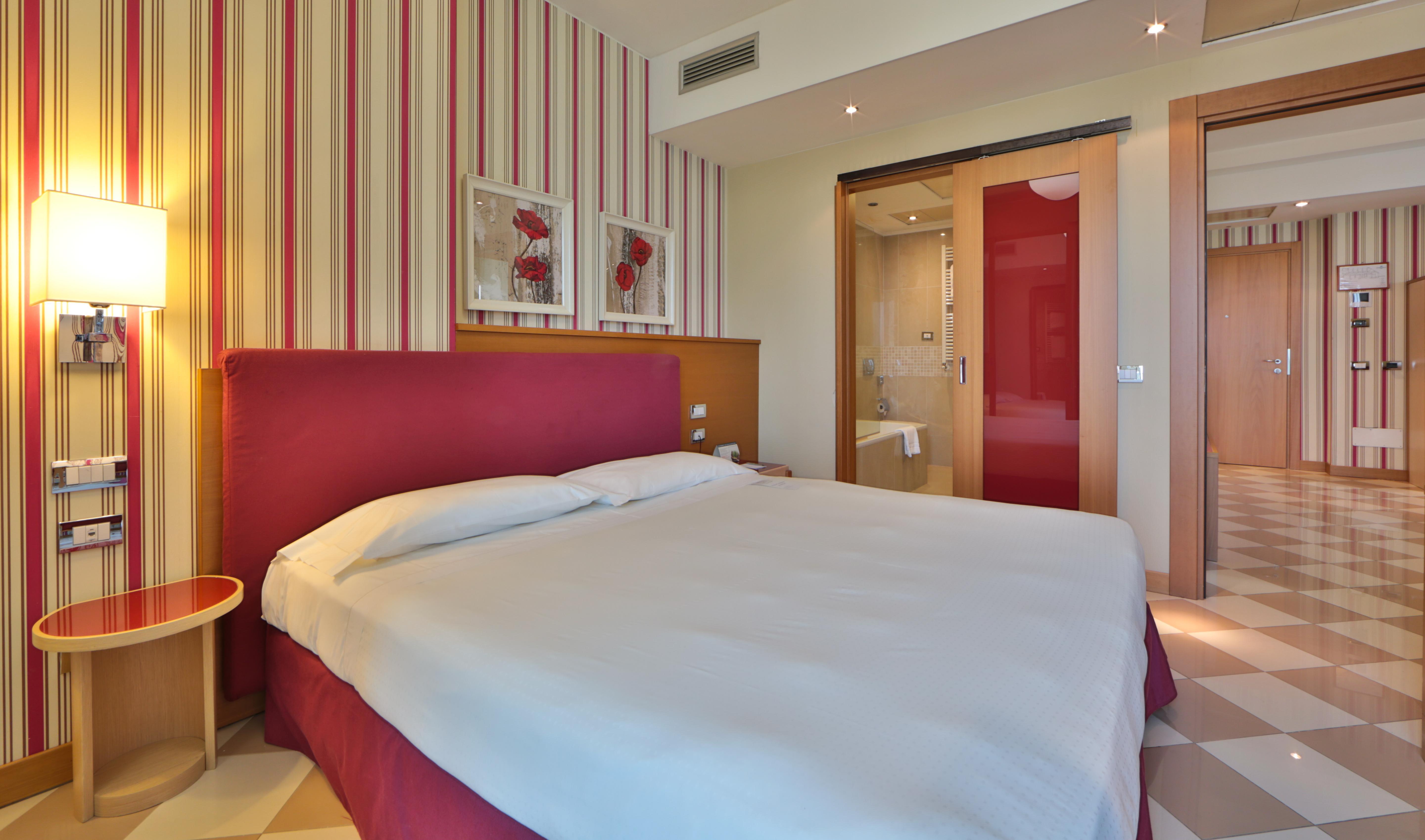 Una Hotels The One Milano Hotel & Residence Сан-Донато-Миланезе Экстерьер фото